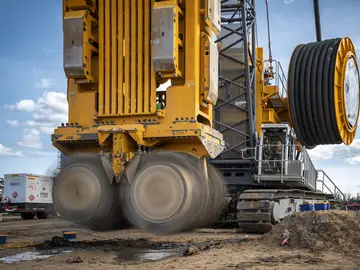 Nos fraises à tranchées offrent des performances optimales, même dans les conditions les plus exigeantes. En savoir plus sur les systèmes de découpe robustes de Bauer.